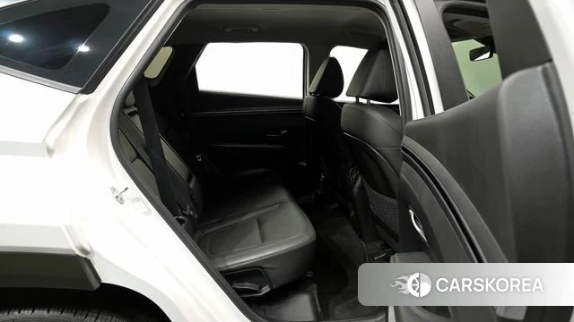 Hyundai Tucson (NX4) 2021 Белый из Кореи, фото 3