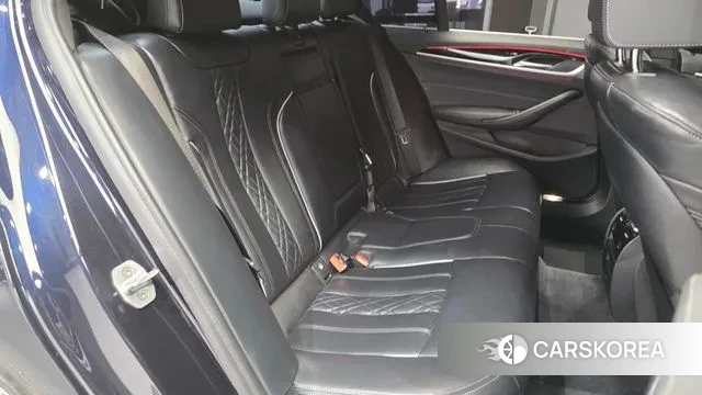 BMW 5 Series (G30) 2020 Черный из Кореи, фото 3