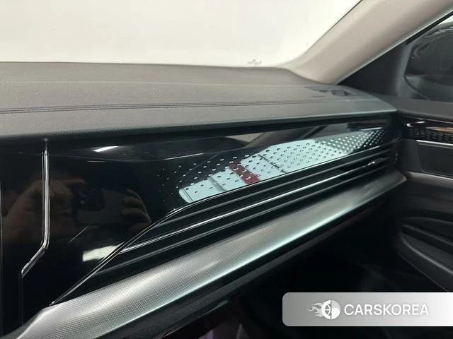 Volkswagen Passat 2024 Черный из Китая, фото 3