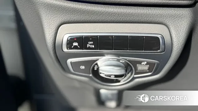 Mercedes-Benz G-Class W463b 2021 Белый из Кореи, фото 3