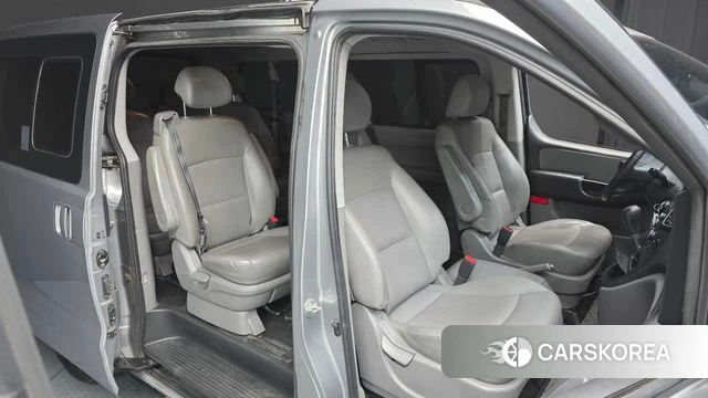 Hyundai The New Grand Starex 2019 Серебряный из Кореи, фото 3