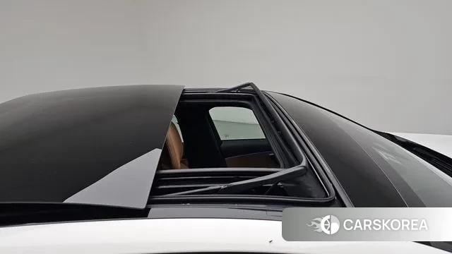 Mercedes-Benz E-Class W214 2024 Белый из Кореи, фото 3