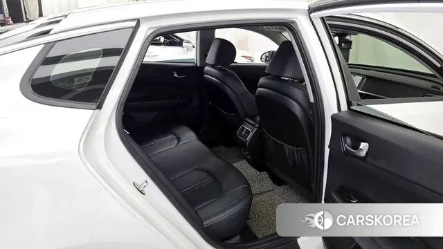 Kia The New K5 2nd generation 2018 Белый из Кореи, фото 3