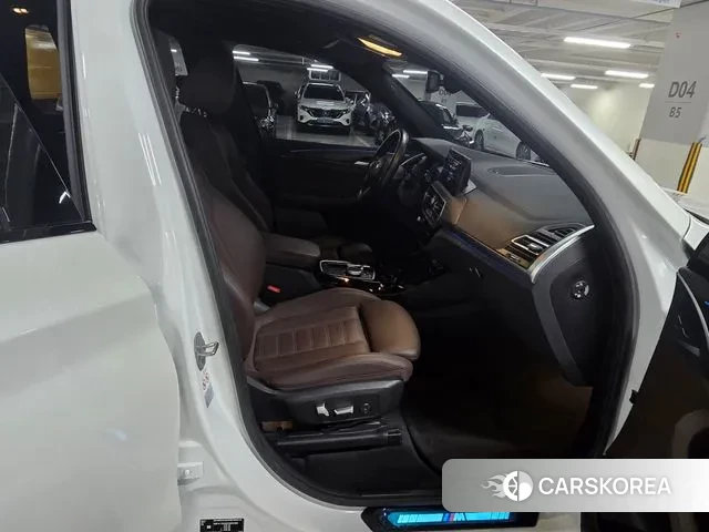 BMW iX3 2023 Белый из Кореи, фото 3