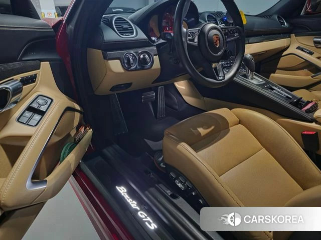 Porsche 718 Boxster 2018 Красный из Кореи, фото 3
