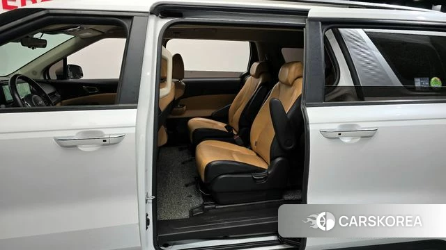 Kia Carnival 4th generation 2022 Белый из Кореи, фото 3