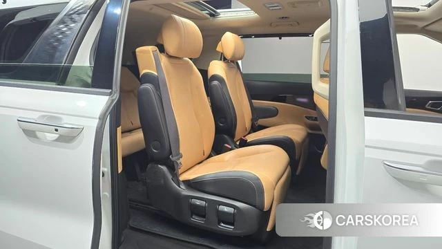 Kia Carnival 4th generation 2023 Белый из Кореи, фото 3