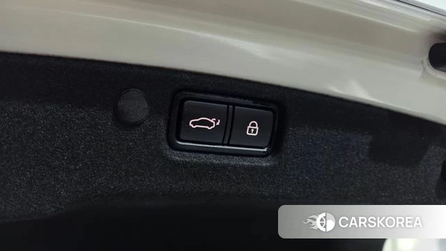 Kia K7 Premier Hybrid 2020 Белый из Кореи, фото 3