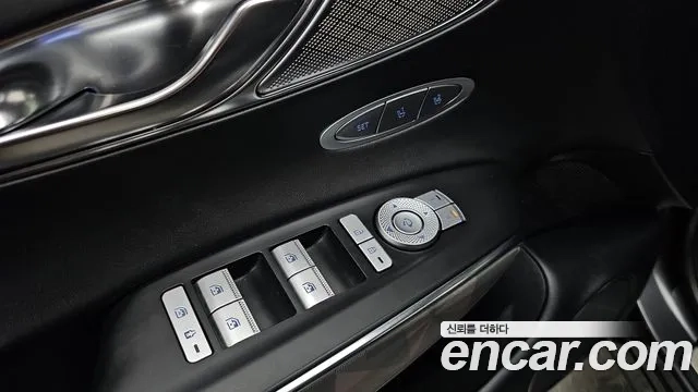 Genesis GV70 2021 Белый из Кореи, фото 3