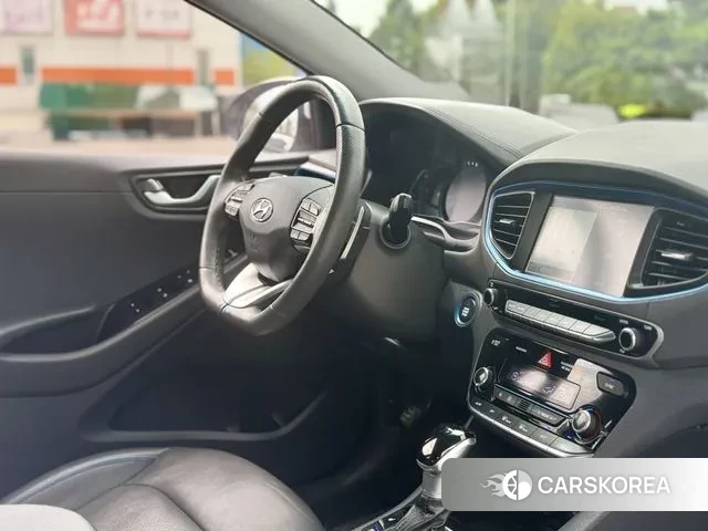 Hyundai Ionic Hybrid 2018 Белый из Кореи, фото 3