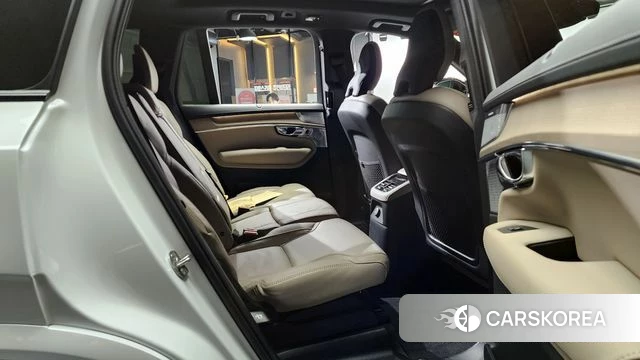 Volvo XC90 second Generation 2025 Белый из Кореи, фото 3