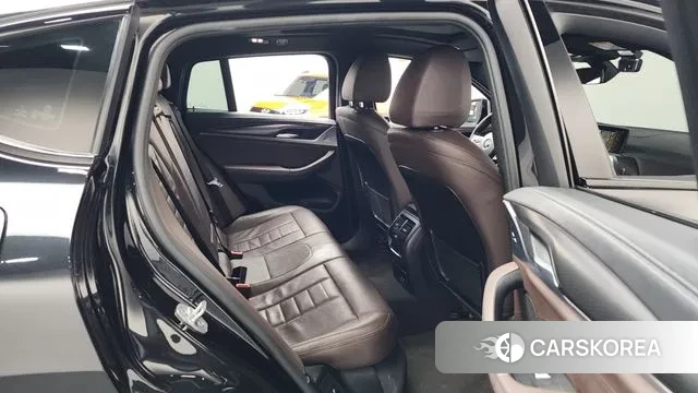 BMW X4 (G02) 2021 Черный из Кореи, фото 3