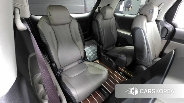 Kia The New Carnival 4th Generation 2025 Серый из Кореи, фото 3