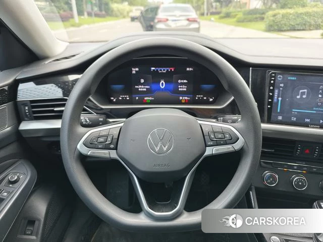 Volkswagen Passat 2023 Черный из Китая, фото 3