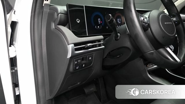 Hyundai The New Tucson (NX4) 2024 Белый из Кореи, фото 3