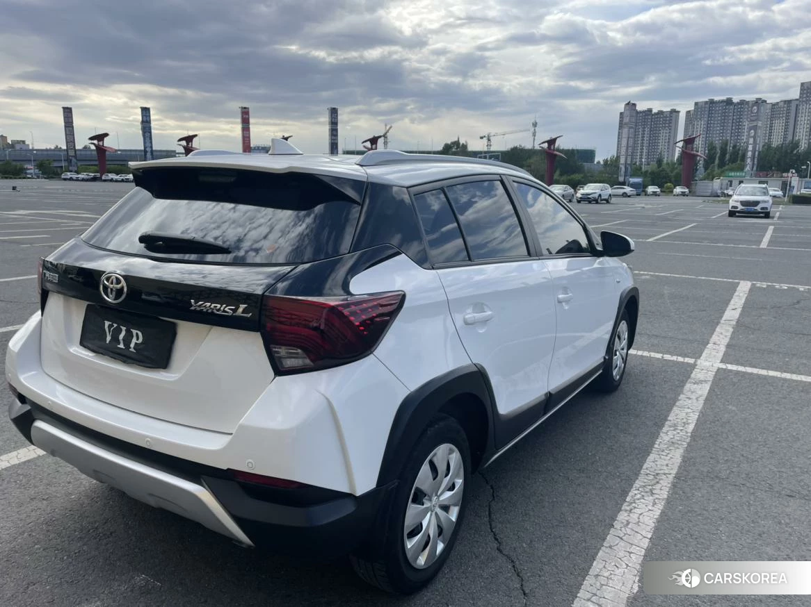 Toyota YARIS L Zhixuan 2021 Белый из Китая, фото 3