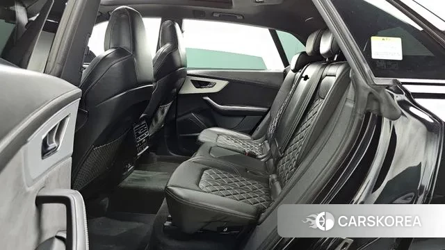 Audi Q8 (4M) 2021 Черный из Кореи, фото 3