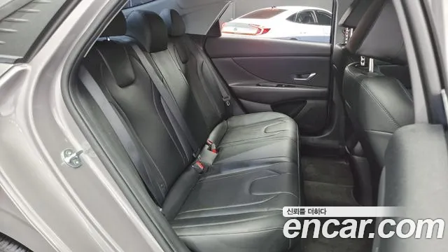 Hyundai Avante Hybrid (CN7) 2020 Серебристо-серый из Кореи, фото 3