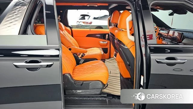 Kia Carnival 4th generation 2022 Черный из Кореи, фото 3