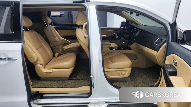 Kia The New Carnival 2018 Белый из Кореи, фото 3