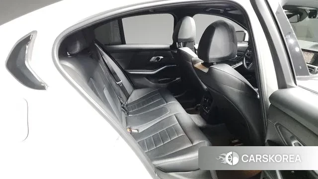 BMW 3 Series (G20) 2021 Белый из Кореи, фото 3