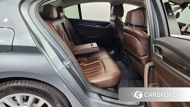 BMW 5 Series (G30) 2019 Серый из Кореи, фото 3