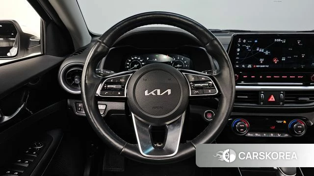 Kia The New K3 2nd generation 2021 Белый из Кореи, фото 3