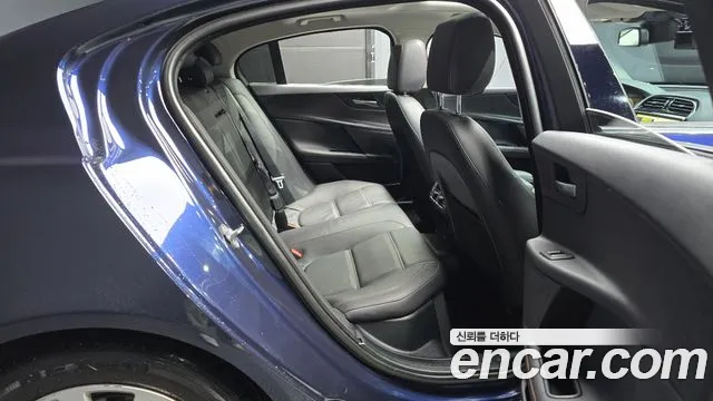Jaguar XE 2018 Синий из Кореи, фото 3