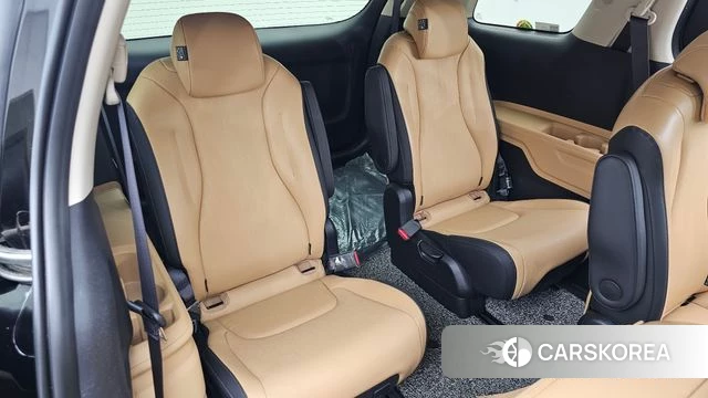 Kia Carnival 4th generation 2023 Черный из Кореи, фото 3