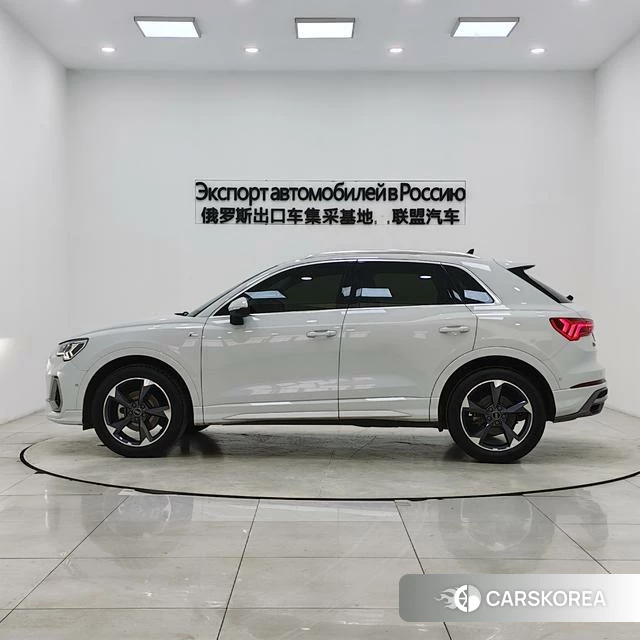 Audi Q3 2023 Белый из Китая, фото 3
