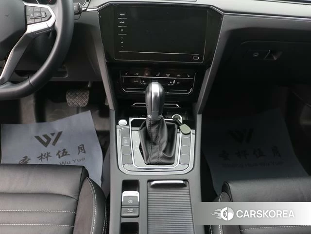 Volkswagen Magotan 2022 Черный из Китая, фото 3