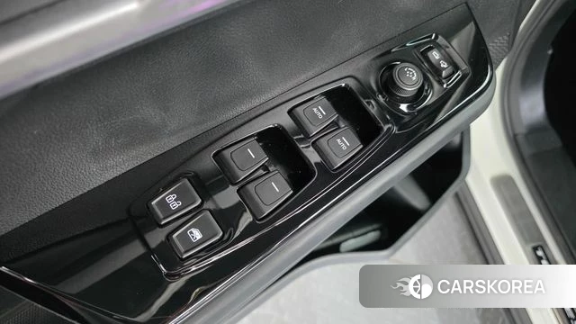 Ssangyong Torres 2023 Белый из Кореи, фото 3