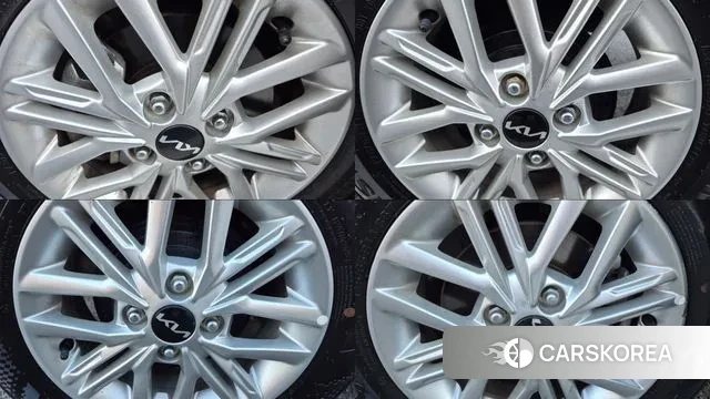 Kia Morning Urban (JA) 2023 Жемчужный цвет из Кореи, фото 3