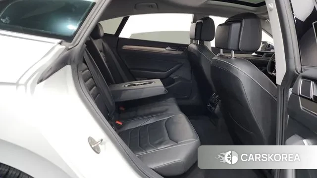 Volkswagen Arteon 2019 Белый из Кореи, фото 3