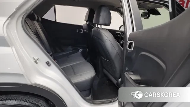 Hyundai Venue 2021 Белый из Кореи, фото 3