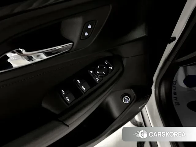 Chevrolet (GM Daewoo) Trailblazer 2020 Белый из Кореи, фото 3