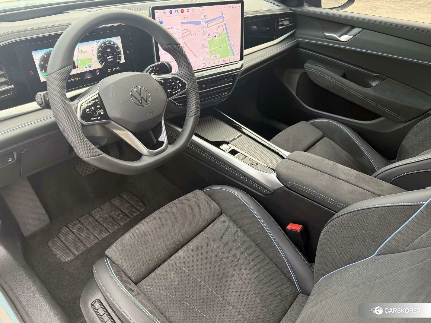 Volkswagen Passat 2024 Зеленый из Китая, фото 3