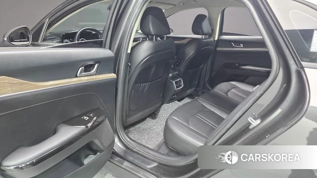 Kia K5 3rd generation 2021 Серый из Кореи, фото 3