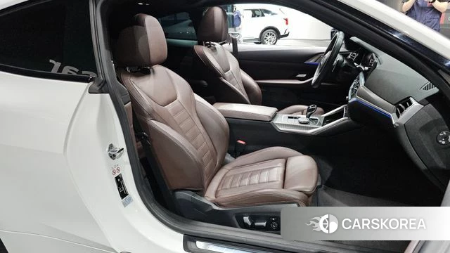 BMW 4 Series (G22) 2021 Белый из Кореи, фото 3