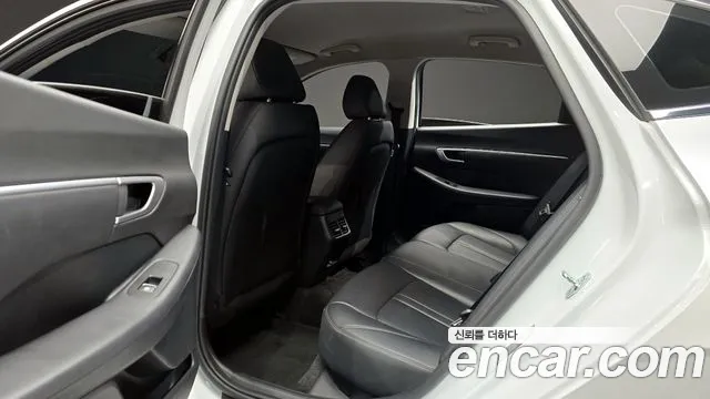 Hyundai Sonata (DN8) 2022 Белый из Кореи, фото 3