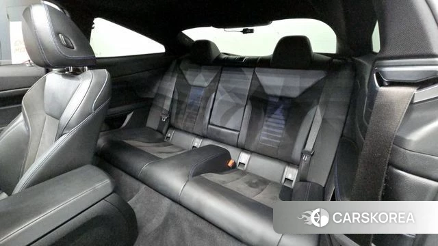 BMW 4 Series (G22) 2021 Черный из Кореи, фото 3