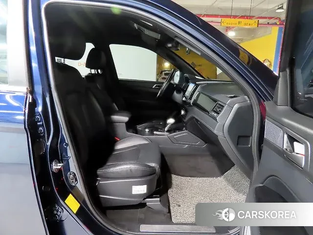 Ssangyong The New Rexton Sport 2021 Темно-зеленый из Кореи, фото 3