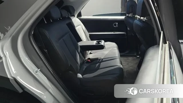 Hyundai Ionic 5 2022 Серебристо-серый из Кореи, фото 3