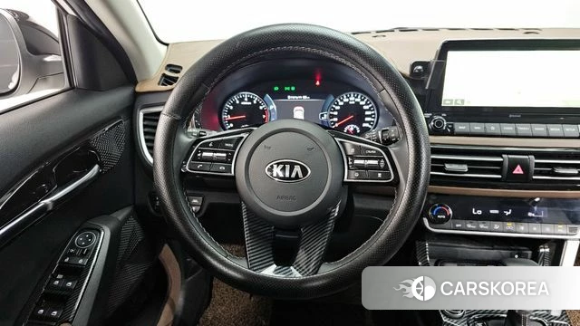 Kia Seltos 2020 Белый из Кореи, фото 3