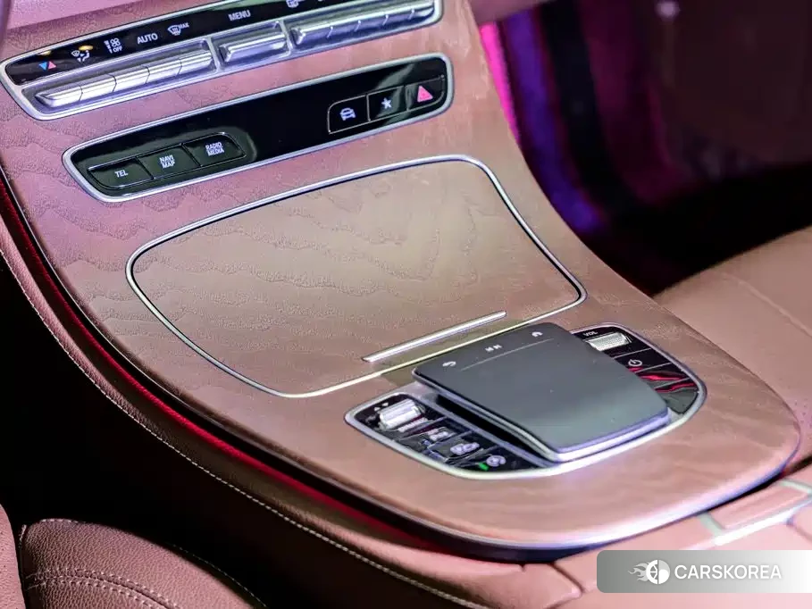 Mercedes-Benz E-Class 2023 Черный из Китая, фото 3