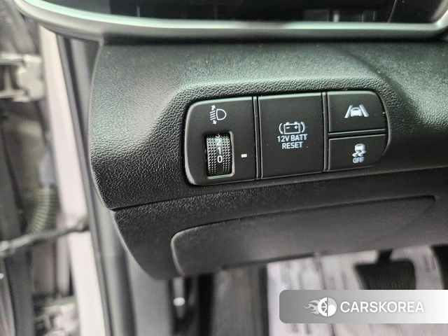 Hyundai Avante Hybrid (CN7) 2021 Серый из Кореи, фото 3