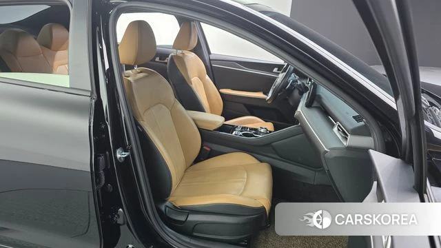 Kia K5 3rd generation 2021 Черный из Кореи, фото 3