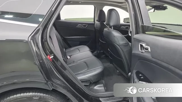 Kia Sportage 5th Generation 2022 Черный из Кореи, фото 3