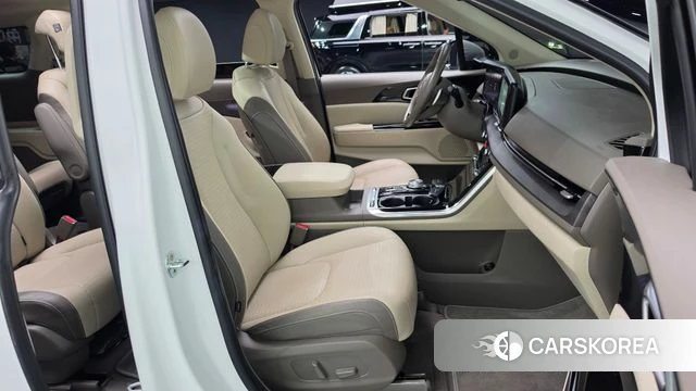 Kia Carnival 4th generation 2022 Белый из Кореи, фото 3