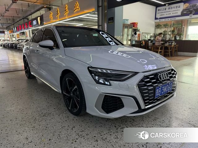 Audi A3 2022 Белый из Китая, фото 3